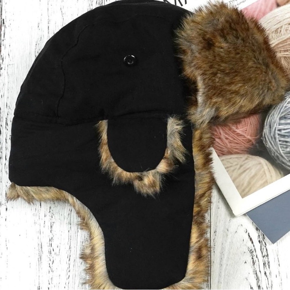 Trapper’s Black and Brown Fur-Lined Winter Hat Black NWOT
